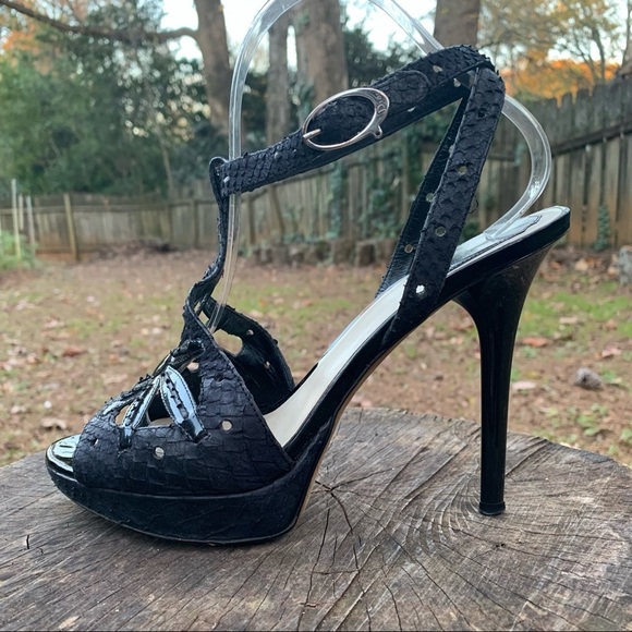 Christian Dior black Python and patent leather T strap ankle strap sandals 39 - Picture 10 of 16